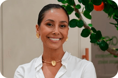 Dra. Juliana Kanashiro Soares